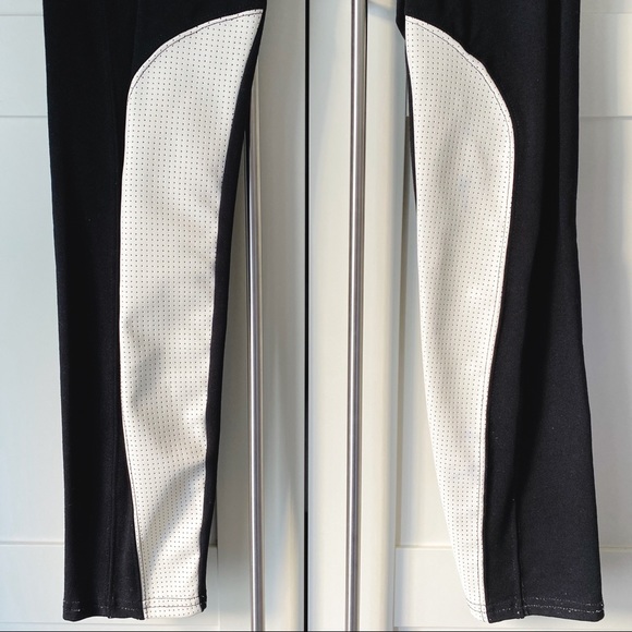 Moto Leggings - Picture 3 of 8